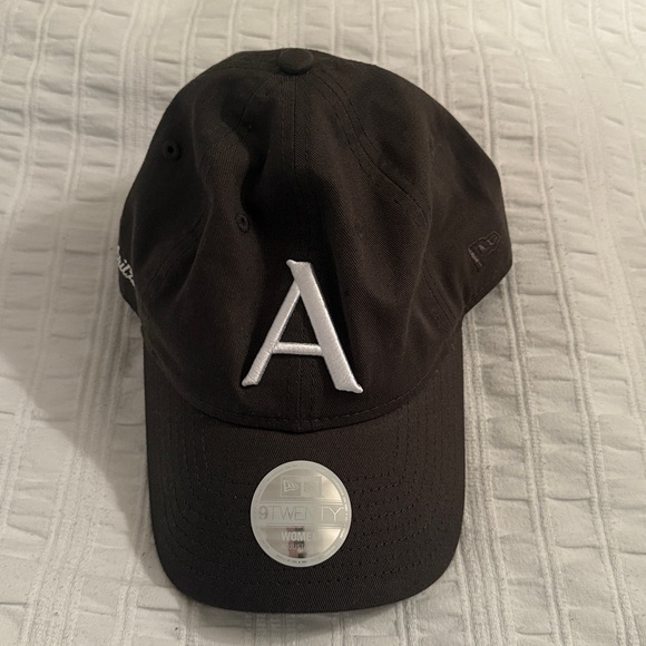 Aritzia Accessories - New Era X Aritzia Baseball Hat with White Accents